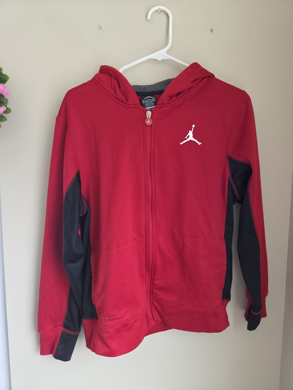 Jordan Kids' Red & Black Full-Zip Hoodie Jacket Xl 13-15 Teen Nike
